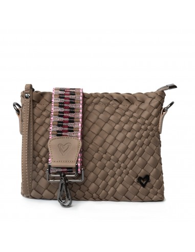 Charlotte Woven Crossbody - Buff Dans la société mordern